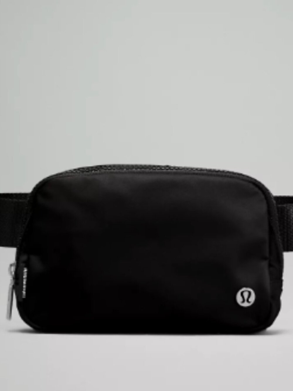 Lululemon Everywhere Belt Bag 1L Colour Black